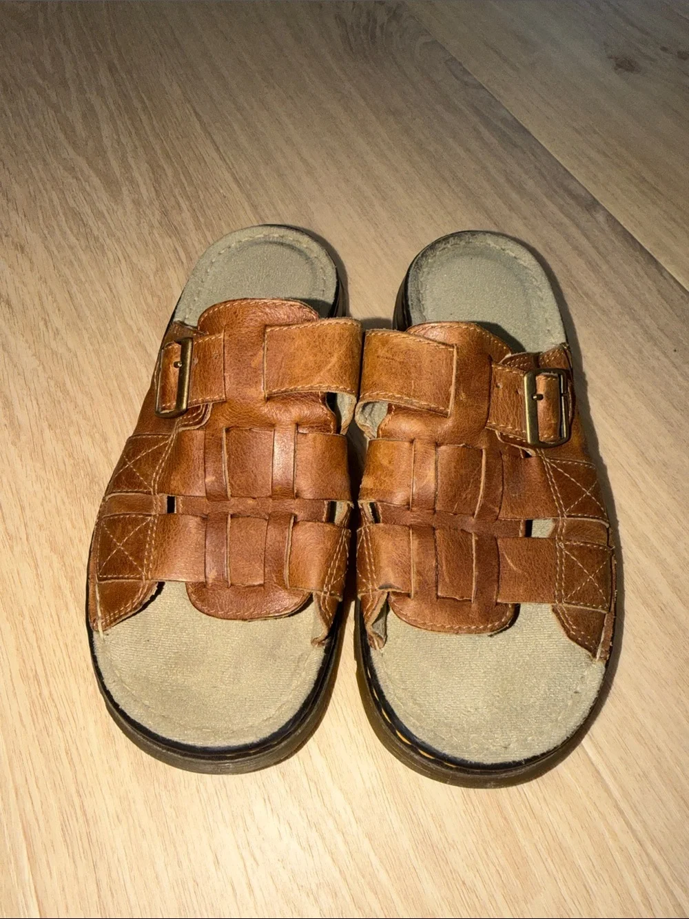 Dr. Martens brown leather fisherman slide Sandals w/Buckle vintage 90s men’s 10